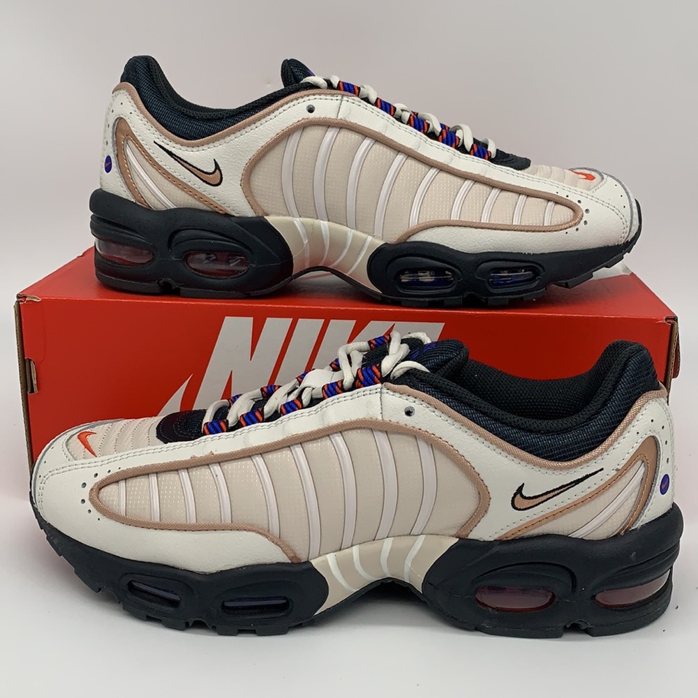 Air Max TAILWIND IV SE - Picture 9 of 12